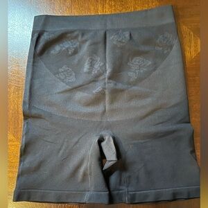 Pregnancy Belly Supportive panty shorts | woman L